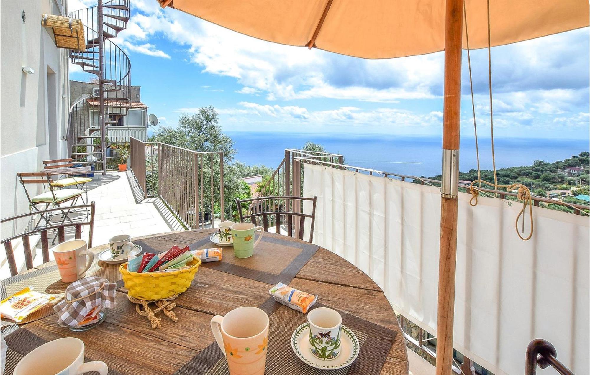 Cozy Apartment In Massa Lubrense Dış mekan fotoğraf