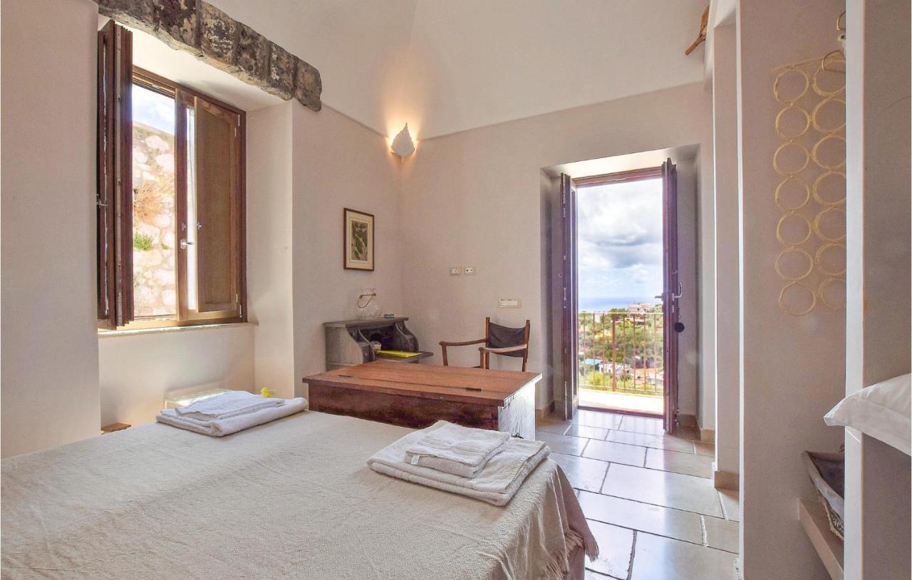 Cozy Apartment In Massa Lubrense Dış mekan fotoğraf